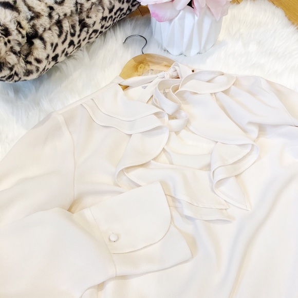 H&M Blush Pink Ruffle Scoop Neck Blouse 8 - Picture 6 of 6